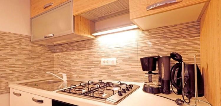 Апартаменты Studio Apartman Dado Бале Экстерьер фото
